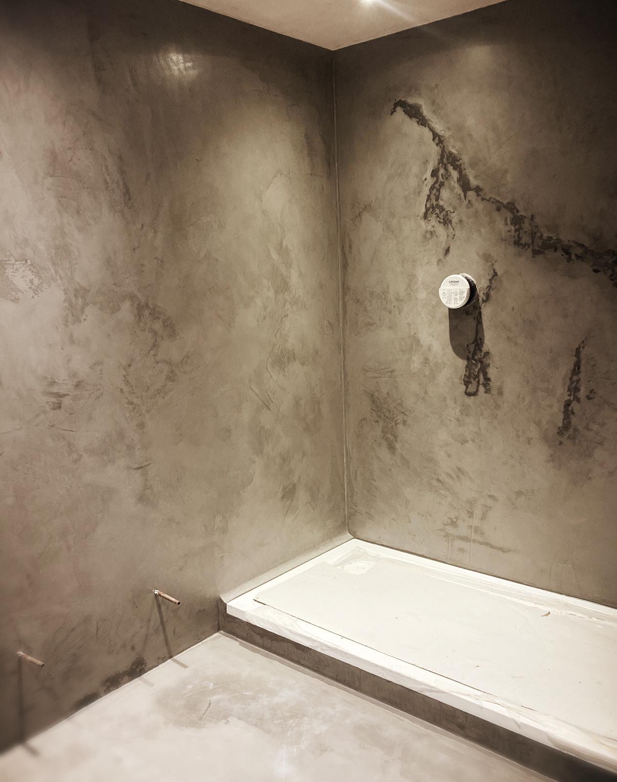 Venetian Plaster VS Microcement, What To Use Where